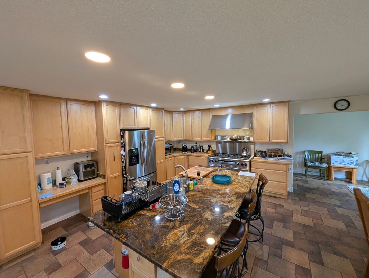 1580 Whitman Road photo 5