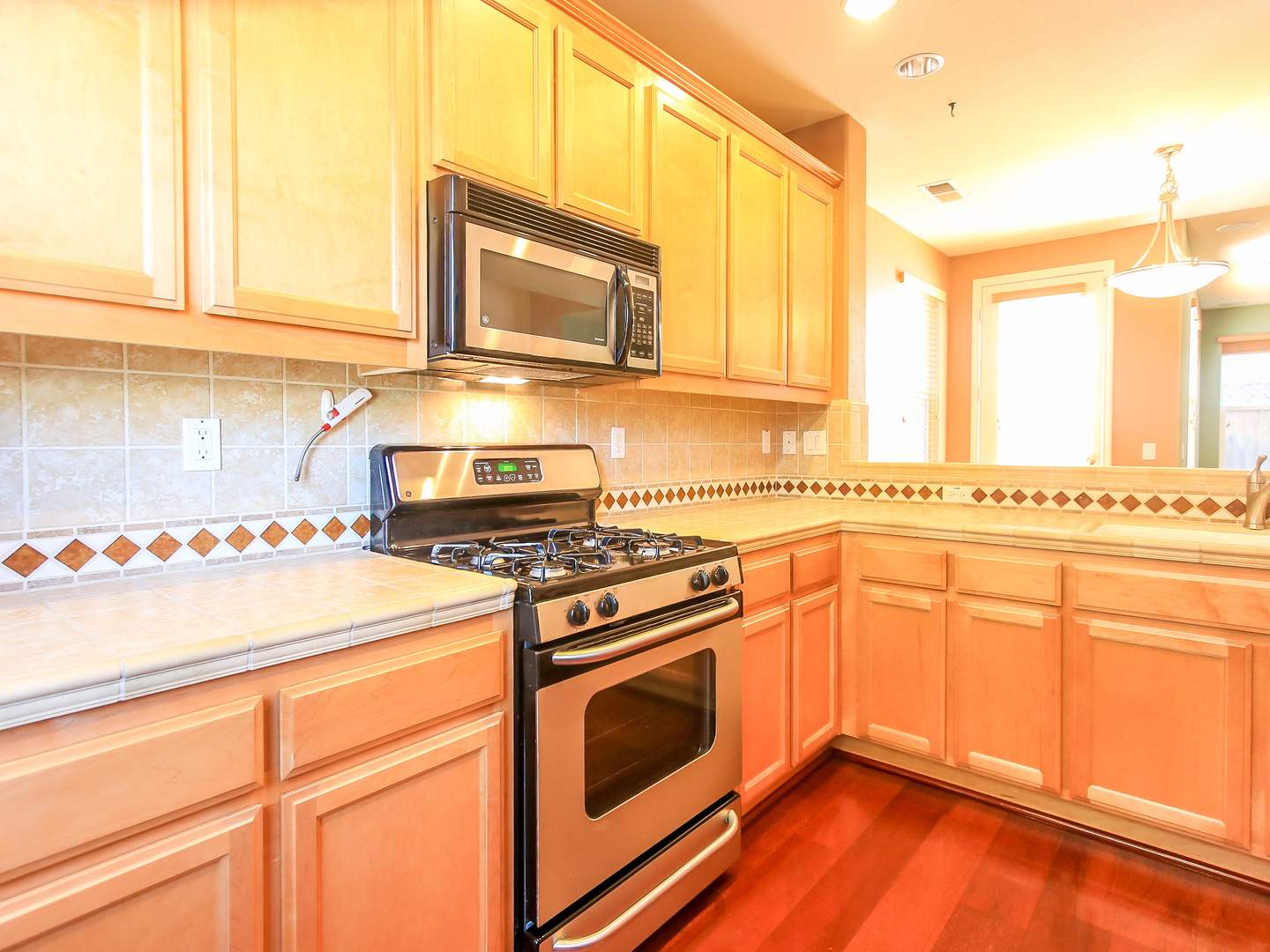 7935 Kipling Cir Gilroy, CA 95020 photo 3