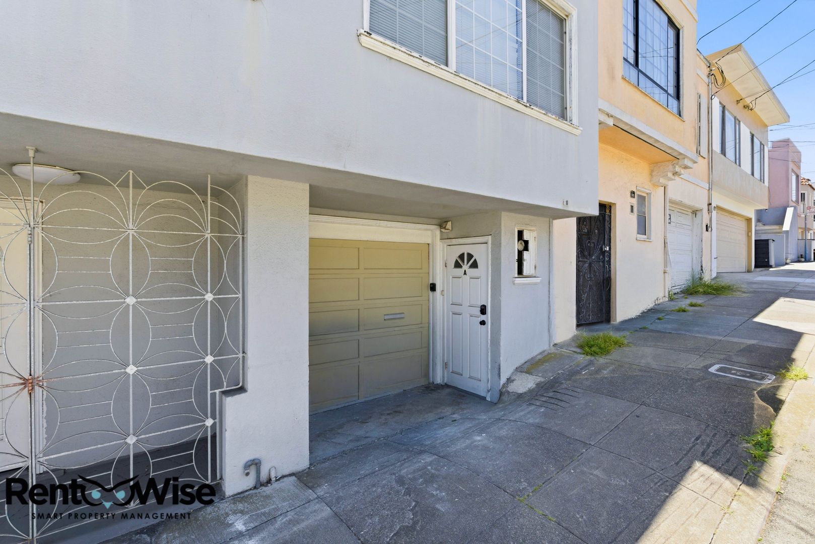133A Caine Ave photo 2