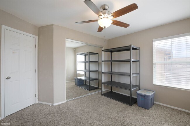 36046 Joltaire Way Winchester, CA 92596 photo 5