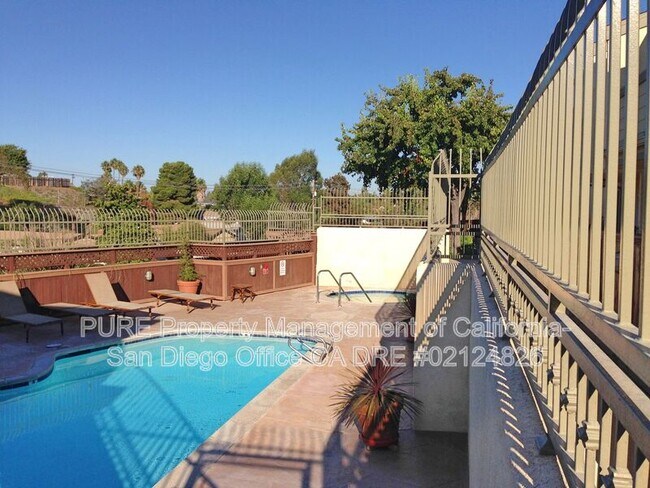 5252 Balboa Arms Dr San Diego, CA 92117 photo 5