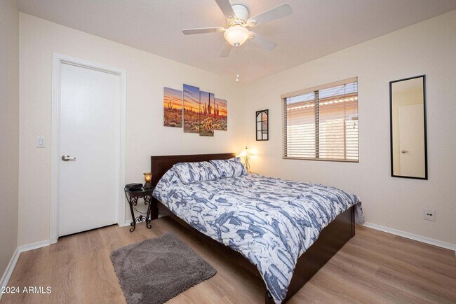 707 W Baylor Ln Gilbert, AZ 85233 photo 3