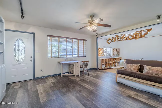 1022 W Apollo Ave Tempe, AZ 85283 photo 5