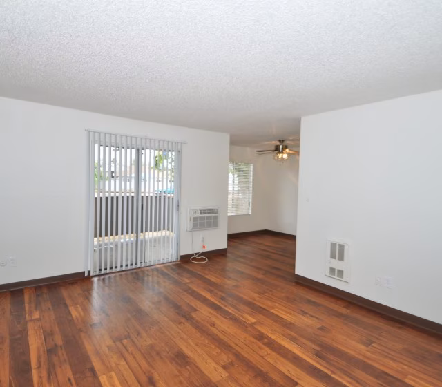 River Trail Apartments photo 2
