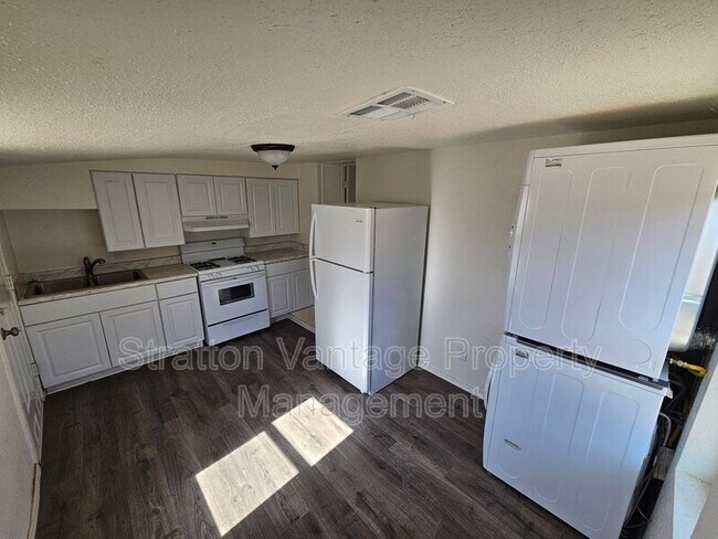 231 E Central Ave Coolidge, AZ 85128 photo 2