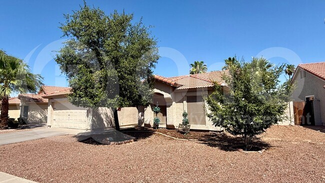 641 S Golden Key St Gilbert, AZ 85233 photo 4