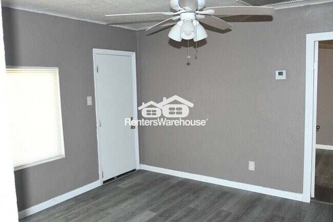 210 N Casa Grande Ave Casa Grande, AZ 85122 photo 4
