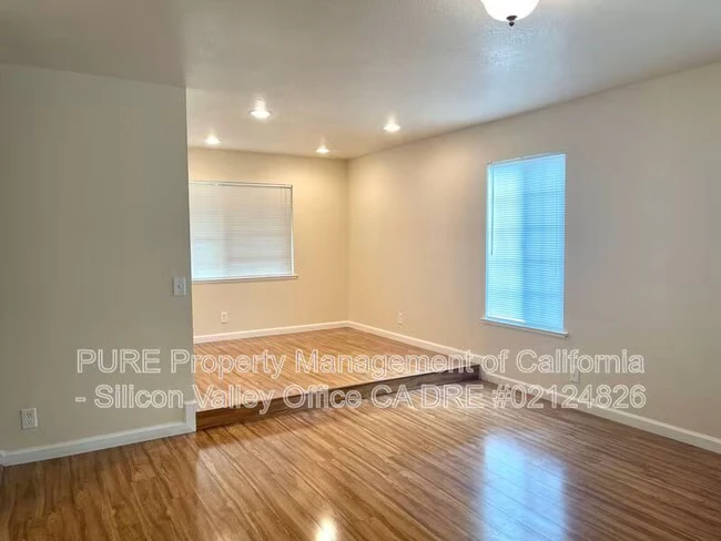 6361 Pearlroth Dr San Jose, CA 95123 photo 4