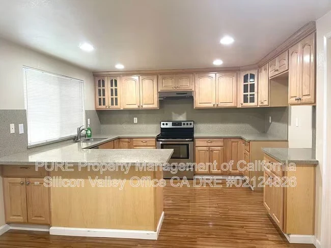 6361 Pearlroth Dr San Jose, CA 95123 photo 2