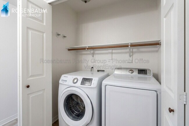5034 E Holmes Ave Mesa, AZ 85206 photo 4