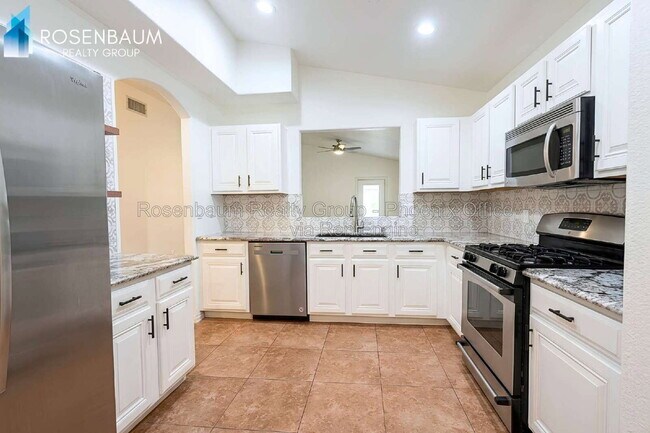 5034 E Holmes Ave Mesa, AZ 85206