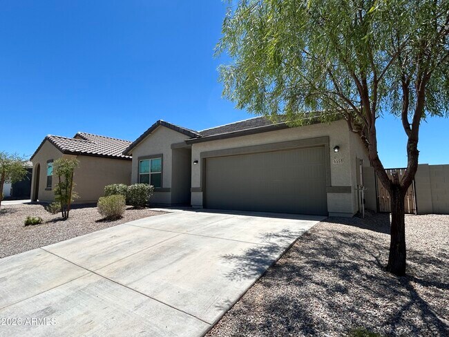6551 W Magdalena Ln Phoenix, AZ 85339 photo 3