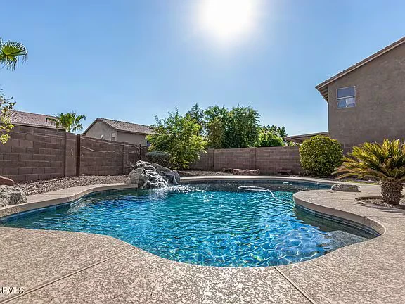2071 E 36th Ave Apache Junction, AZ 85119 photo 2