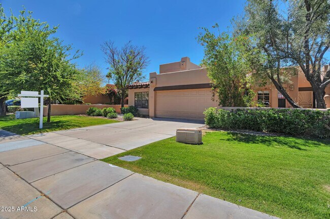 7809 E Montebello Ave Scottsdale, AZ 85250 photo 3