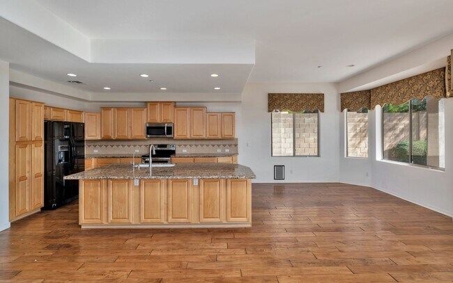 10491 E Meadowhill Dr Scottsdale, AZ 85255 photo 4