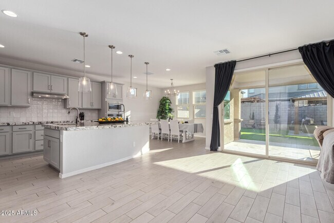 3483 W Verde River Rd San Tan Valley, AZ 85142 photo 2