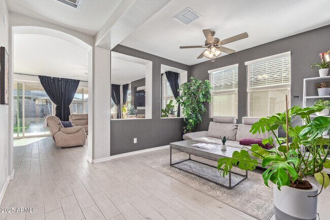3483 W Verde River Rd San Tan Valley, AZ 85142 photo 4