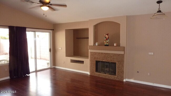 140 W Oxford Ln Gilbert, AZ 85233 photo 5