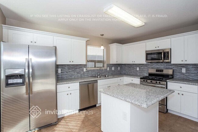 447 W Corriente Ct San Tan Valley, AZ 85143 photo 5