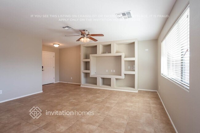 447 W Corriente Ct San Tan Valley, AZ 85143 photo 2
