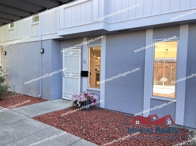 211 Del Luz Ct Fairfield, CA 94533 photo 4