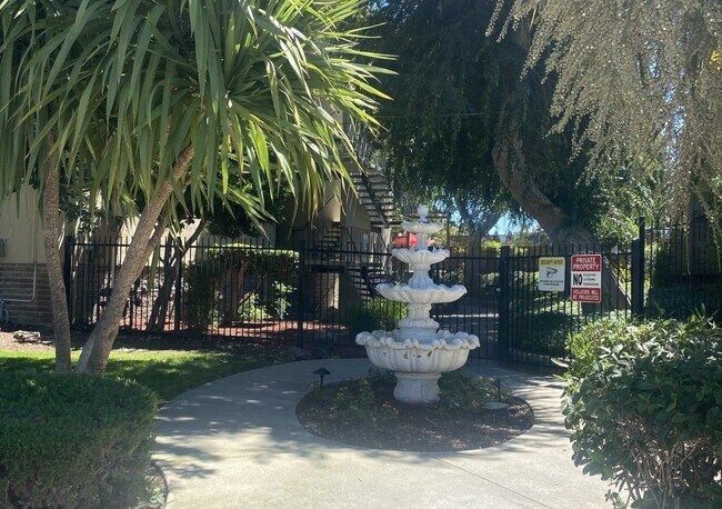 959 Torrano Ave Hayward, CA 94542 photo 4