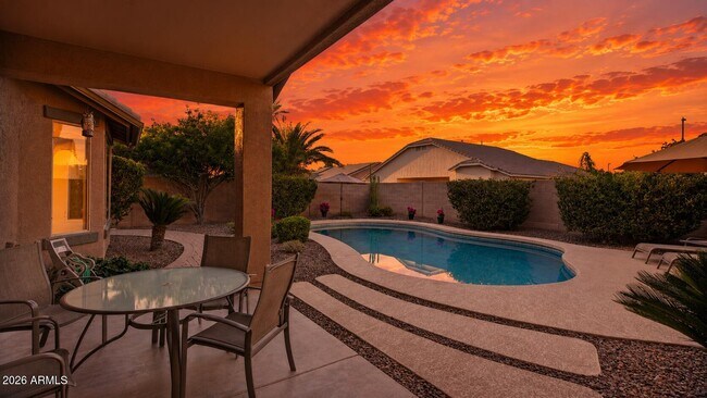 4424 E Palmdale Ln Gilbert, AZ 85298 photo 2