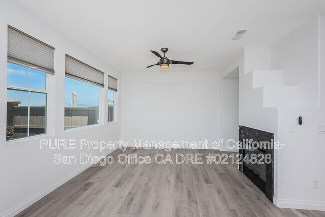 932 Bolex Way San Marcos, CA 92078 photo 3