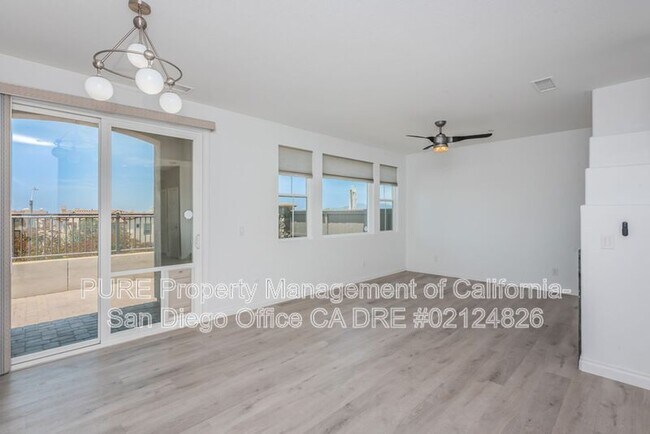 932 Bolex Way San Marcos, CA 92078 photo 2