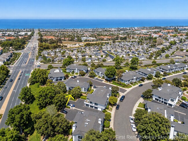 865 Violet Ct Carlsbad, CA 92011