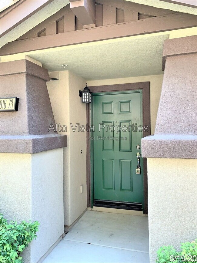 16916 Hutchins Landing San Diego, CA 92127