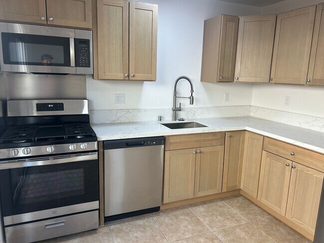 10026 River St Lakeside, CA 92040