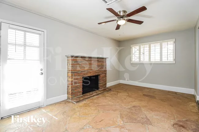 7427 E McKinley St Scottsdale, AZ 85257 photo 2