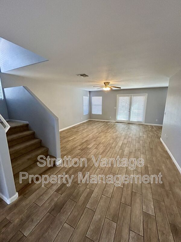12841 W Laurel Ln El Mirage, AZ 85335 photo 3