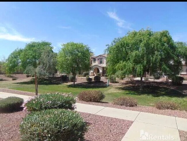 3829 E Jasper Dr Gilbert, AZ 85296 photo 2