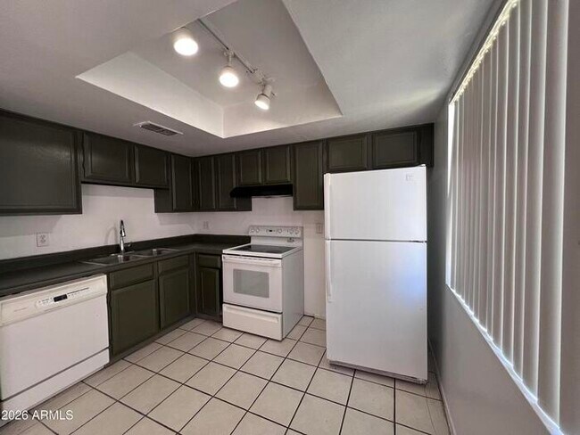 15601 N 27th St Phoenix, AZ 85032 photo 5