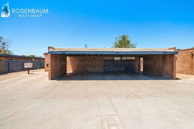 654 S Mesa Dr photo 3