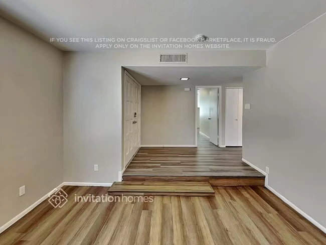 1633 E Fremont Dr Tempe, AZ 85282 photo 2