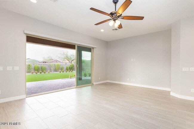 26282 N 106th Dr Peoria, AZ 85383 photo 5