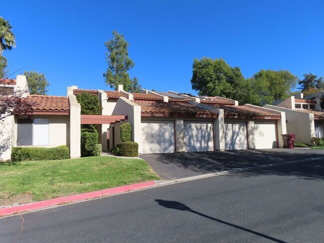 29324 Vía Frontera Murrieta, CA 92563
