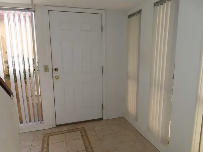 29324 Vía Frontera Murrieta, CA 92563 photo 3