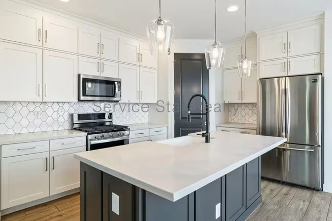 25312 N 20th Ave Phoenix, AZ 85085 photo 4