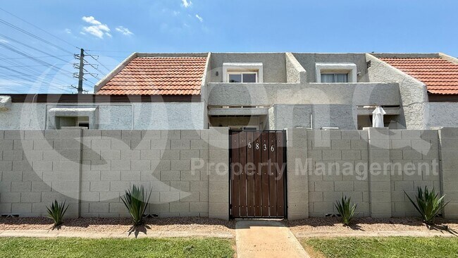 6836 S Jentilly Ln Tempe, AZ 85283 photo 4