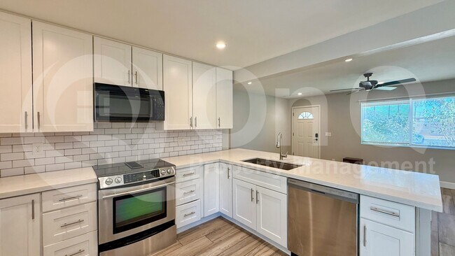 1228 W 5th St Tempe, AZ 85281 photo 3