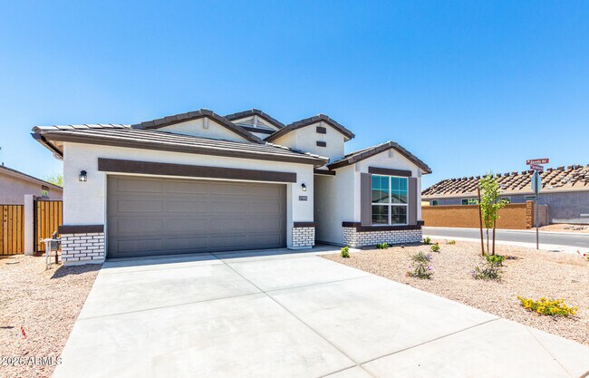 37995 W San Ildefanso Ave photo 5