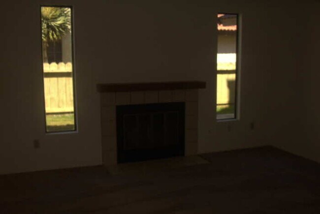 10974 Canyon Mesa Ln San Diego, CA 92126 photo 2