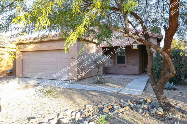 7012 W Alta Vista Rd Phoenix, AZ 85339 photo 2