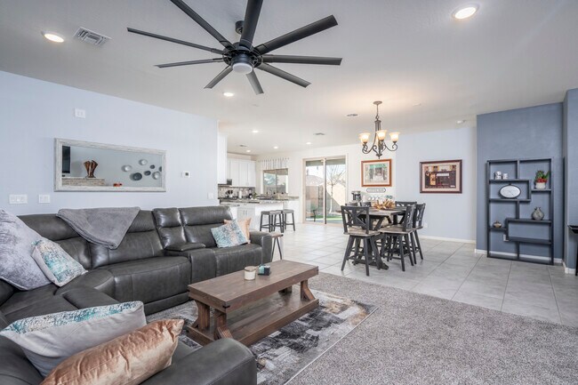 750 W Torino Pl Casa Grande, AZ 85122 photo 4