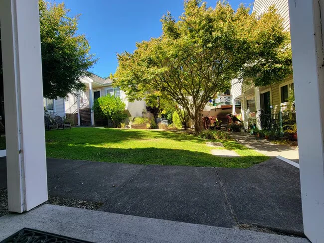 120 Golden Ridge Ave Sebastopol, CA 95472 photo 3