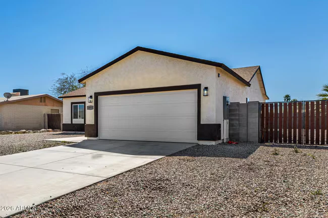 10019 W Monaco Blvd Arizona City, AZ 85123 photo 2
